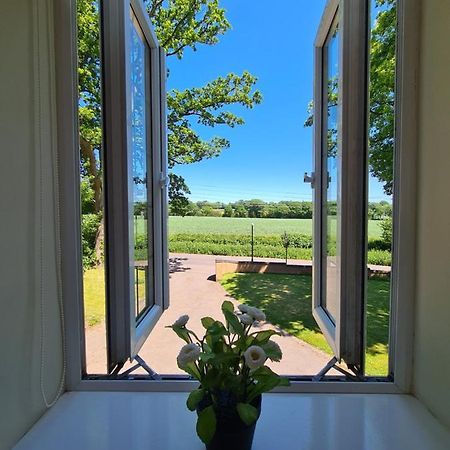 קובנטרי Beautiful Country Apartment, Rated Exceptional מראה חיצוני תמונה